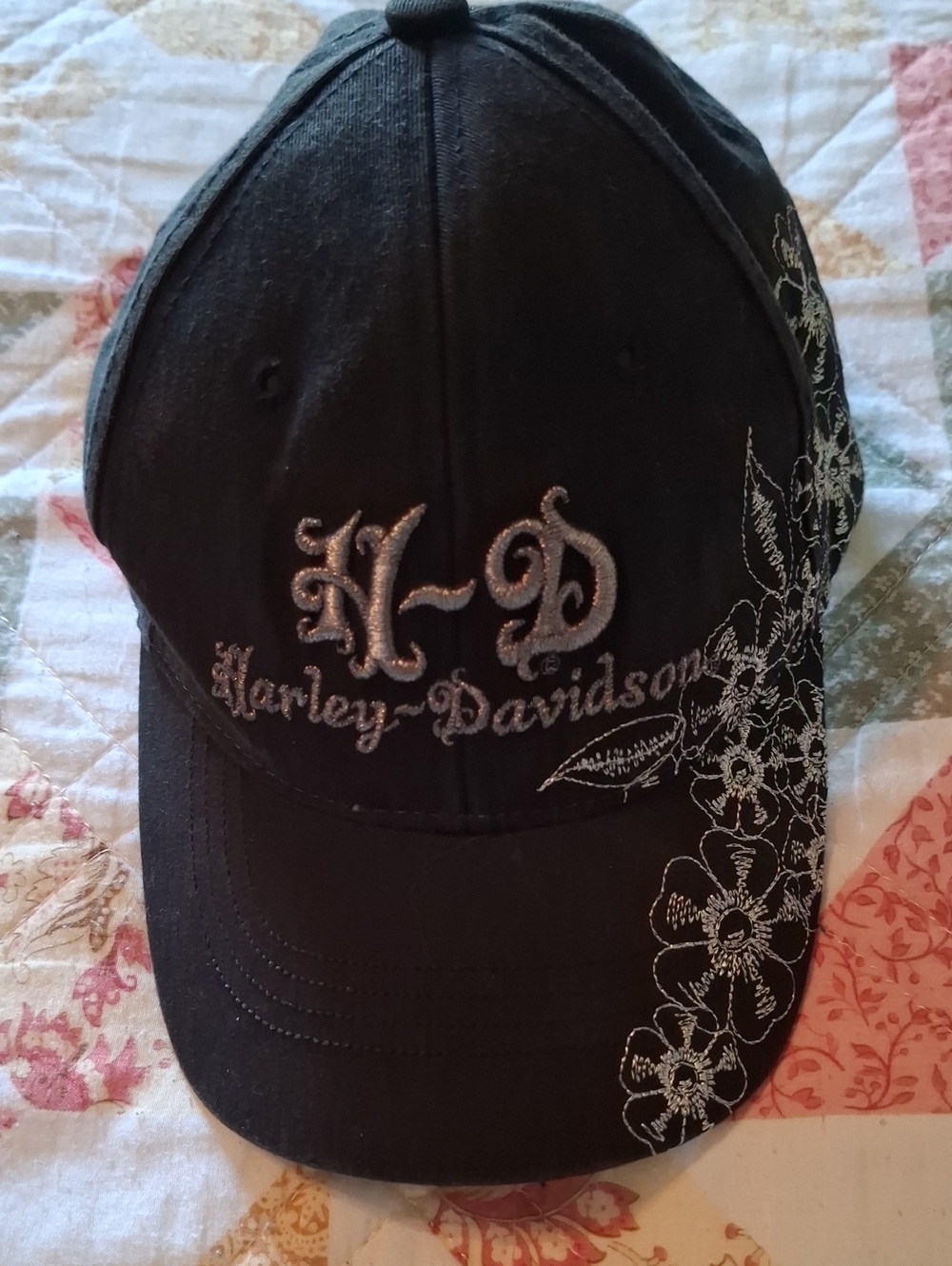 Women’s Harley Davison cap.